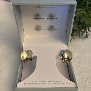 PVD Plating Waterproof  earrings Tarnish Resistant Women's Stud Earrings